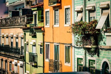 Lizbon şehir merkezindeki bir binanın dış görünüşü Portekiz 'de