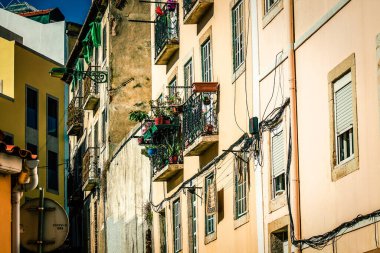 Lizbon şehir merkezindeki bir binanın dış görünüşü Portekiz 'de