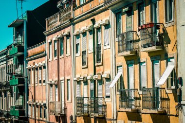 Lizbon şehir merkezindeki bir binanın dış görünüşü Portekiz 'de