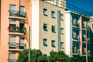 Lizbon şehir merkezindeki bir binanın dış görünüşü Portekiz 'de