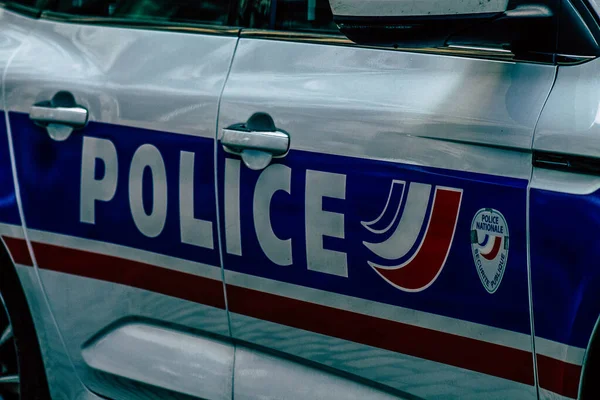 Gros Plan Une Voiture Police Officielle Patrouillant Dans Les Rues — Photo