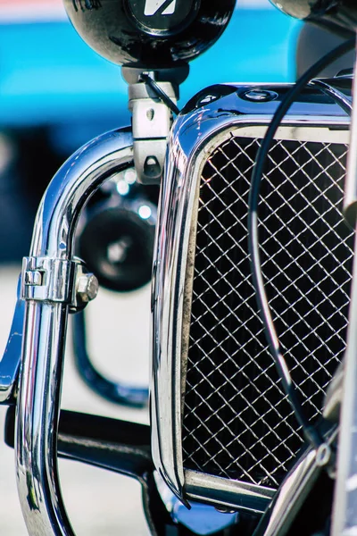 Closeup Motorcycle Rolling Streets City Center Metropolitan Area — Stock Photo, Image