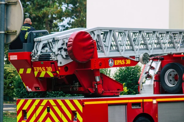 法国里姆斯市2020年10月8日法国里姆斯市 法国大东部地区最古老的城市之一 法国消防车介入里姆斯市街道的观点 — 图库照片