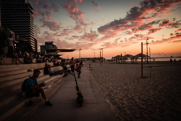 Tel Aviv Israel October 2020 View Unidentified Israeli People Admiring — Stock Photo, Image