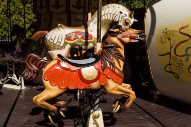 Kharkiv, Ukrayna, 3 Eylül 2025 Maxim Gorky Kültür ve Eğlence Parkı bir belediye parkıdır. 2022 'deki Harkiv Muharebesi sırasında ağır hasar gören bölge, halka kısmen kapalı kalmaya devam ediyor..