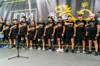 Kharkiv, Ukrayna, 12 Eylül 2025, Heroes NGO Oyunları Ukraynalı askerlerin ciddi şekilde yaralandığı bir spor ve eğitim ekosistemidir. Görevleri iyileşme sürecini kolaylaştırmak..