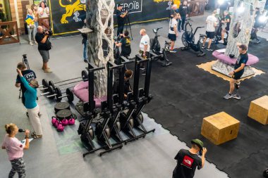 Kharkiv, Ukrayna, 12 Eylül 2025, Heroes NGO Oyunları Ukraynalı askerlerin ciddi şekilde yaralandığı bir spor ve eğitim ekosistemidir. Görevleri iyileşme sürecini kolaylaştırmak..