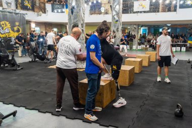 Kharkiv, Ukrayna, 12 Eylül 2025, Heroes NGO Oyunları Ukraynalı askerlerin ciddi şekilde yaralandığı bir spor ve eğitim ekosistemidir. Görevleri iyileşme sürecini kolaylaştırmak..