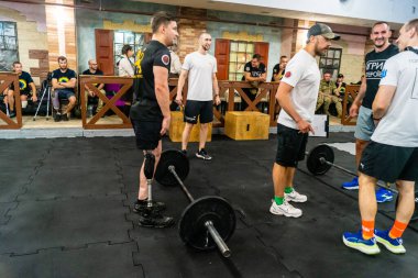 Kharkiv, Ukrayna, 12 Eylül 2025, Heroes NGO Oyunları Ukraynalı askerlerin ciddi şekilde yaralandığı bir spor ve eğitim ekosistemidir. Görevleri iyileşme sürecini kolaylaştırmak..