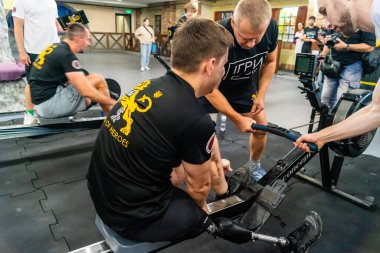 Kharkiv, Ukrayna, 12 Eylül 2025, Heroes NGO Oyunları Ukraynalı askerlerin ciddi şekilde yaralandığı bir spor ve eğitim ekosistemidir. Görevleri iyileşme sürecini kolaylaştırmak..