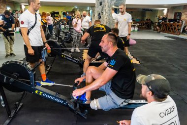 Kharkiv, Ukrayna, 12 Eylül 2025, Heroes NGO Oyunları Ukraynalı askerlerin ciddi şekilde yaralandığı bir spor ve eğitim ekosistemidir. Görevleri iyileşme sürecini kolaylaştırmak..