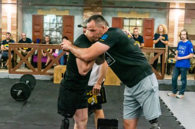 Kharkiv, Ukrayna, 12 Eylül 2025, Heroes NGO Oyunları Ukraynalı askerlerin ciddi şekilde yaralandığı bir spor ve eğitim ekosistemidir. Görevleri iyileşme sürecini kolaylaştırmak..