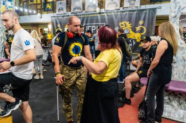 Kharkiv, Ukrayna, 12 Eylül 2025, Heroes NGO Oyunları Ukraynalı askerlerin ciddi şekilde yaralandığı bir spor ve eğitim ekosistemidir. Görevleri iyileşme sürecini kolaylaştırmak..