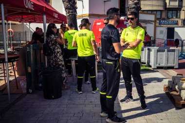Seville, İspanya, 20 Eylül 2025 İspanyol Silahlı Kuvvetleri Kurtarma UME 'den asker açık güne katılıyor ve Sevilla' da Uluslararası Kurtarma Günü için bir spor etkinliği düzenliyor..