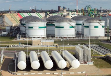 Sıvılaştırılmış doğal gas(Lng) Dağıtım İstasyonu-Lng sarnıçlar ve Petrol terminal