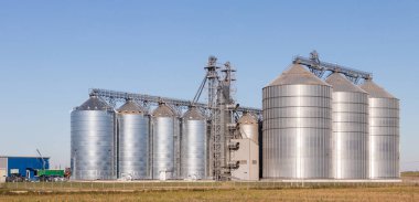 Agro-işleme tesisi işleme ve kurutma temizleme ve tarım ürünleri, un, tahıl ve tahıl depolama siloları