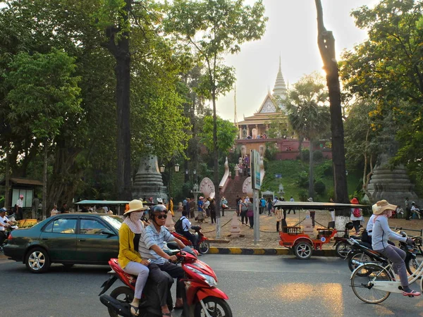 Phnom Penh Camboya Marzo 2015 Wat Phnom Templo —  Fotos de Stock