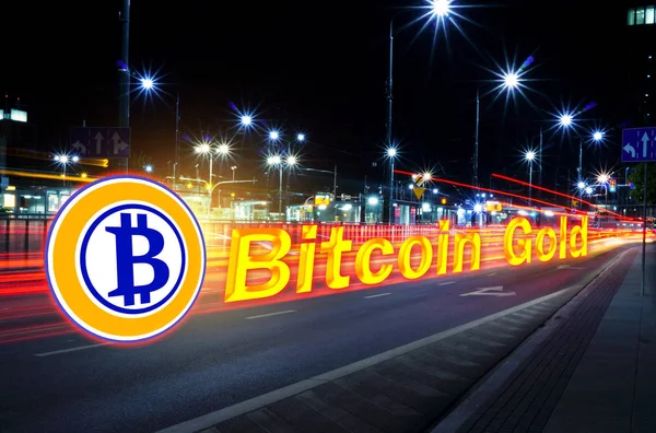Conceito Bitcoin Ouro Movendo Rapidamente Estrada Uma Plataforma Blockchain Criptomoeda — Fotografia de Stock
