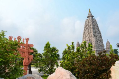 Wat Panyanuntharam Tapınağı, Panya nuntharam Uluslararası Budist Tapınağı, Tayland Mahabodhi