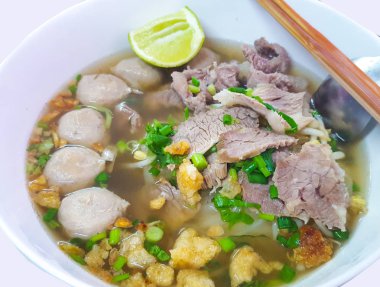 Tay sığır şehriye çorbası