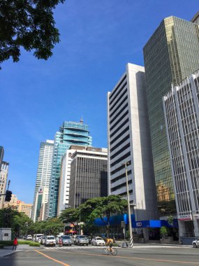 Makati, Filipinler - 19 Temmuz 2015: Makati city, Manila. Makati, Filipinler finans merkezidir