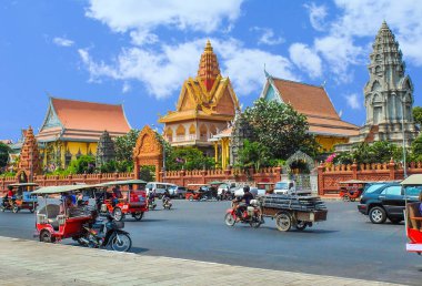 Phnom Penh, Kamboçya - 17 Mart 2015: Wat Ounalom içinde Phnom Penh, Kamboçya Budizm Merkez