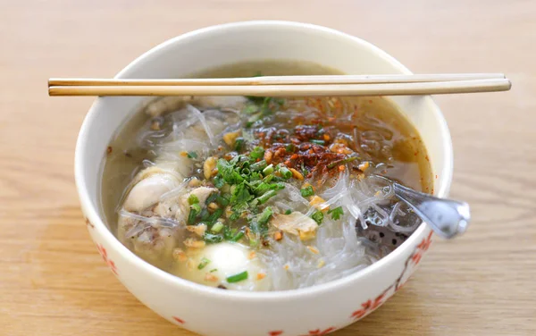 Primer Plano Del Tazón Sopa Vermicelli Estilo Tailandés — Foto de Stock