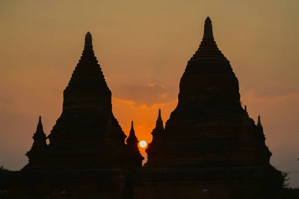 Silhouette Bulethi Pagoda Sunrise Bagan Myanmar — Stock Photo, Image