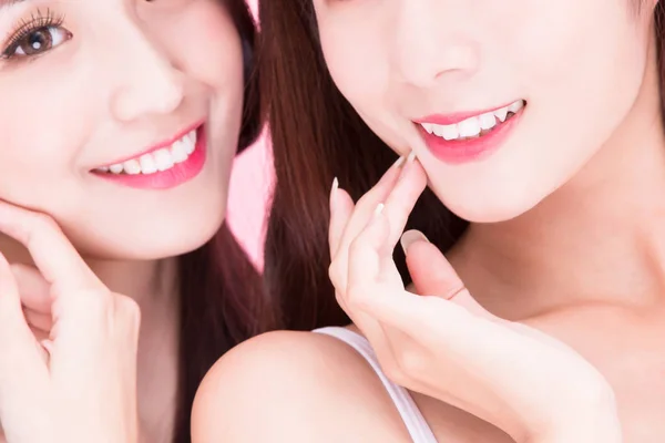 Mujeres Belleza Concepto Cuidado Dental Fondo Rosa — Foto de Stock