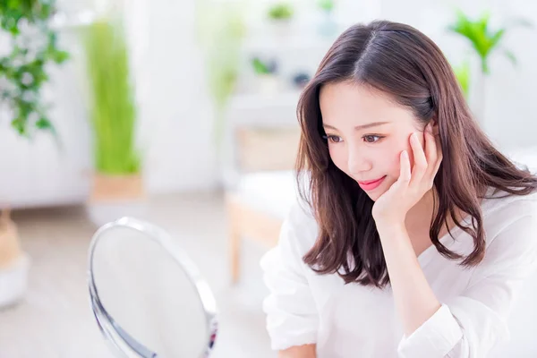 Beauty Woman Make Look Mirror Home — Stock Photo, Image