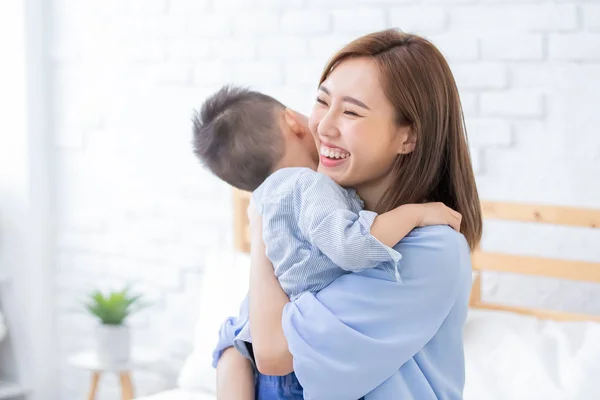 Feliz dia da mãe — Fotografia de Stock