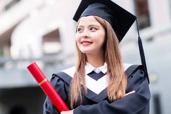 Mädchen lächeln glücklich — Stockfoto