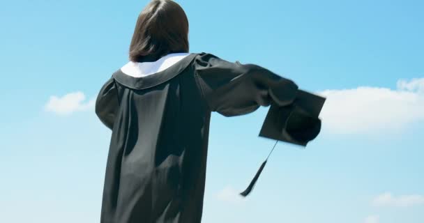 Asiático graduado estudiante — Vídeo de stock