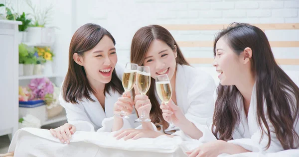 Asian women friend have champagne — Stock Photo, Image