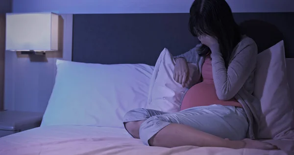 Terhes nő úgy érzi, depresszió — Stock Fotó