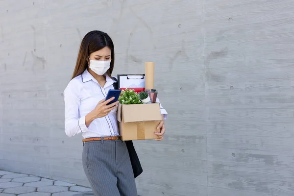 Asian Business Woman Wear Face Mask Search His Next Job — Stock Photo, Image