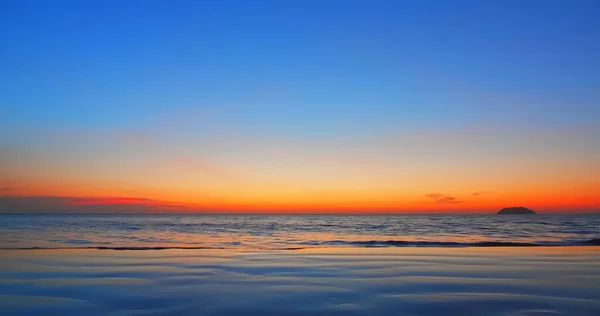 Sol Noite Com Uma Bela Luz Beira Mar — Fotografia de Stock