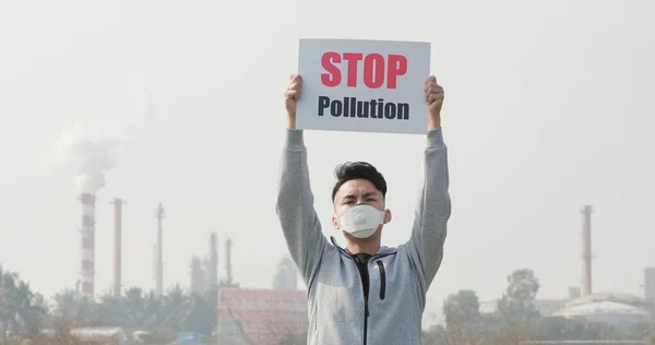 Asiático Homem Hold Stop Poluição Sinal Usa Protetora N95 Máscara — Fotografia de Stock