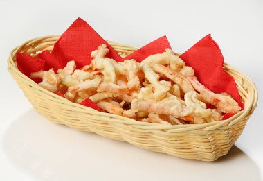 Tempura (dolmalık biber, kabak, soğan, havuç, sebze).