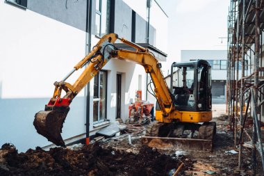 Mini endüstriyel Ekskavatör inşaat yerinde kazma