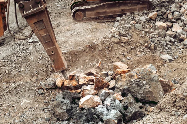 Triturador Hidráulico Tipo Pista Escavadeira Retroescavadeira Máquinas Trabalho Máquinas Industriais — Fotografia de Stock