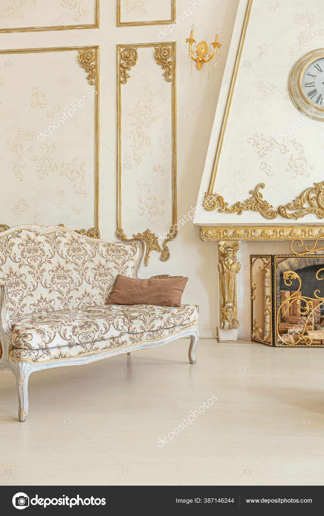 Luxurious Expensive Interior Large Baroque Royal Living Room