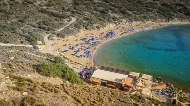 Riviera Beach Malta'da panoramik havadan görünümü