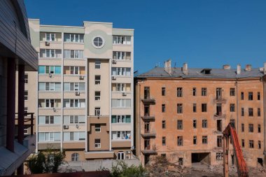 Bir evde yıkılması