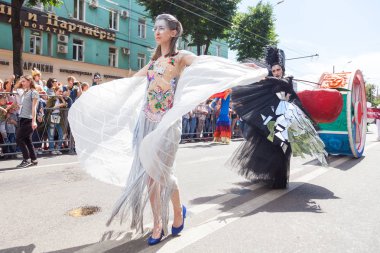 12 Haziran 2018, Rusya, Voronezh: Geçit sokak tiyatrolar. Platonik Festivali