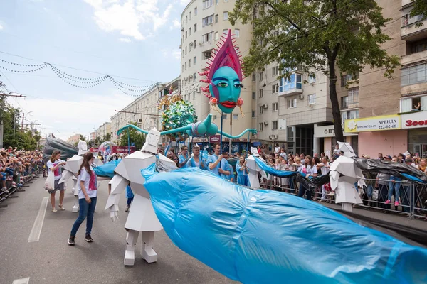 12 Haziran 2018, Rusya, Voronezh: Geçit sokak tiyatrolar. Platonik Festivali