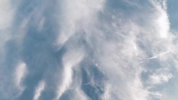 Timelapse Nuage Sur Ciel Coule — Video