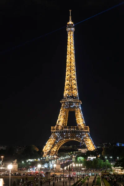 パリのエッフェル塔を眺め — ストック写真