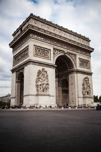 Arco del triunfo en París Francia — Foto de Stock