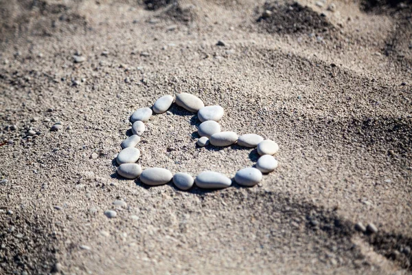 Yaz plaj kumtaş kalp şekli